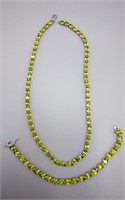 SILVER MOUNTED GREEN PERIDOT NECKLACE