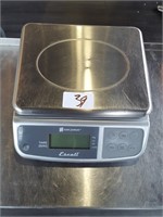 Escali scale 15 kg