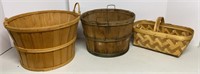 Vtg Wooden Fruit Baskets