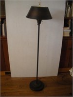 Early American Style Floor Lamp, 55 inches Tall