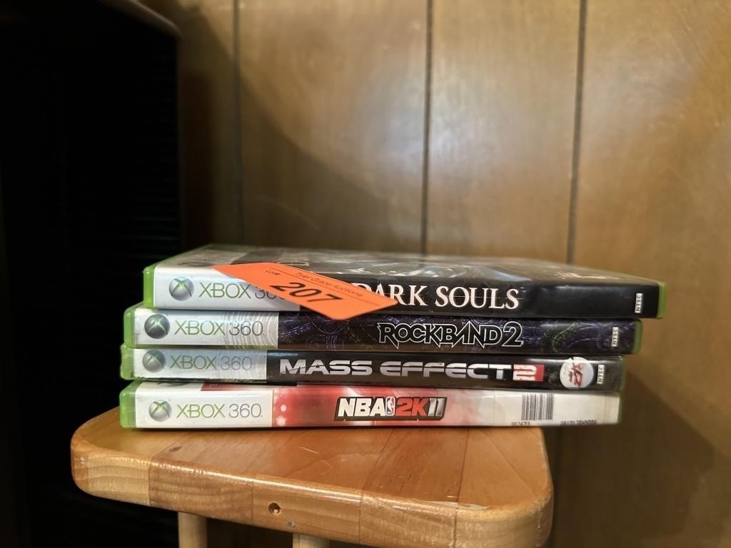 LOT OF 4 XBOX 360 VIDEO GAMES