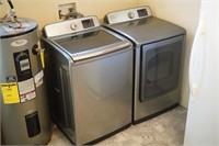 Samsung Washer & Dryer Set 45 x 27 x 32 (2017