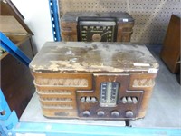 TWO ANTIQUE WOOD CASE RADIOS LARGEST 16" WIDE