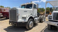 *1986 Freightliner Day Cab