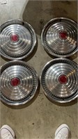 pontiac hubcaps