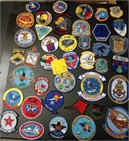 W - LOT OF COLLECTIBLE PATCHES (L73)