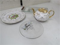 Anniversary Plates, Teapot