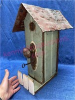 Lrg Primitive birdhouse - 17in tall