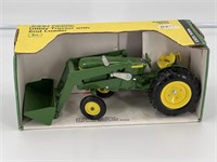 John Deere Utility Tractor w/loader 1/16 scale