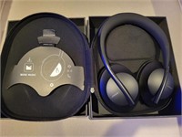 Bose Headphones 700 Noise Cancelling Bluetooth NEW