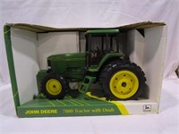 Ertl Collector's Edition John Deere 7800 Tractor,