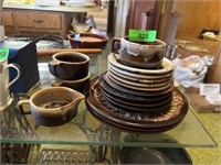 LARGE LOT OF MIXED BROWN GLAZED POTTERY