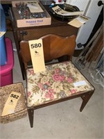 Vintage sewing chair