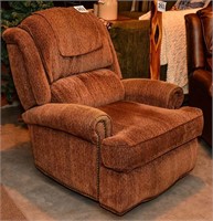 Recliner - like new!