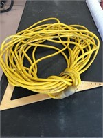 Heavy duty yellow jacket extension cord