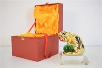 LUCKY GOLDEN CAT IN PRESENTATION BOX
