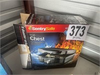 New Sentry Safe Chest with Keys (U242)