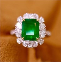 2.7ct Zambian Emerald 18Kt Gold Ring