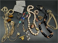 Vintage/antique jewelry lot