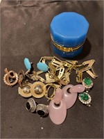 Lot of 10 Vintage Jewelry