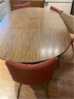 VTG WATERTOWN SLIDE OVAL TOP TABLE+4 CHAIRS