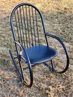 Modern Metal Frame Casual Rocking Chair