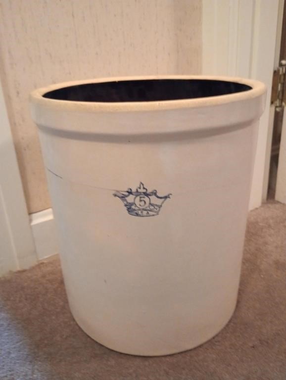 Vtg. Robinson Ransbottom RRP 5 gallon crock in