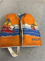 Kids snoopy life jacket