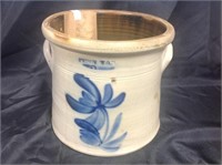 PennYan 2 gallon crock with blue floral