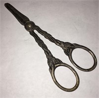 Prima Plate Sweden Grape Scissors