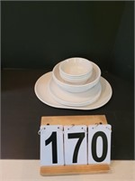 13 Rubbermaid Bowls, Plates, & Serving Platter