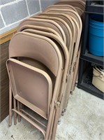10 metal folding chairs