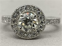 14KT WHITE GOLD 1.75CT DIAMOND RING FEATURES