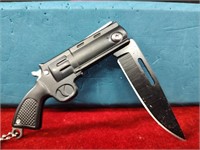 Revolver Style Pocket Knife