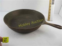 CAST IRON SKILLET