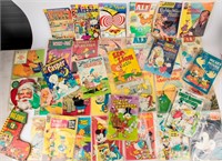 Mixed Lot Vintage Comic Books Walt Disney +