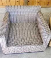 WICKER STYLE RESIN OUTDOOR CHAIR