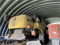 NH CX840 combine. retirement sale