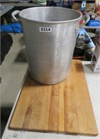 16" x 22" wooden cutting board, 50" stock pot