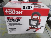 new 1000 lumen portable led area light