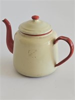 VTG 1940S ENAMELWARE WITH METAL LID AND RED TRIM