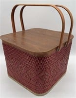 WOVEN RED PICNIC PIE BASKET-VINTAGE APPROX