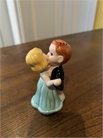 Vintage Dancing Couple S&P Shakers