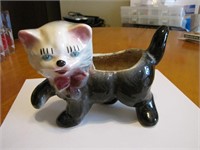 Vintage Porcelain Cat Planter 7" x 5"