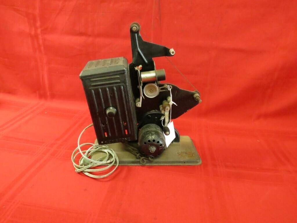 1900 Keystone E38 projector.
