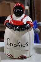 CERAMIC MAMMY COOKIE JAR