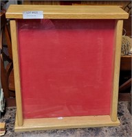 WOOD COUNTER-TOP STORE DISPLAY CASE