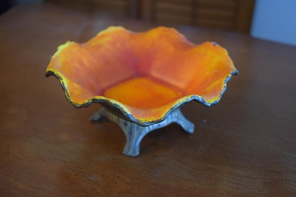 Calif USA Pottery Dish