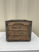 WOOD AND METAL LONG MEADOW FARM CRATE