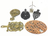 5 Metal Trivets & Decorative Windmill
